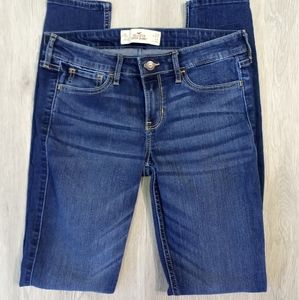 Hollister Super Skinny Jeans